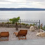 In With Sea View, Terrace, Air Conditioning, Wi-fi * Brela